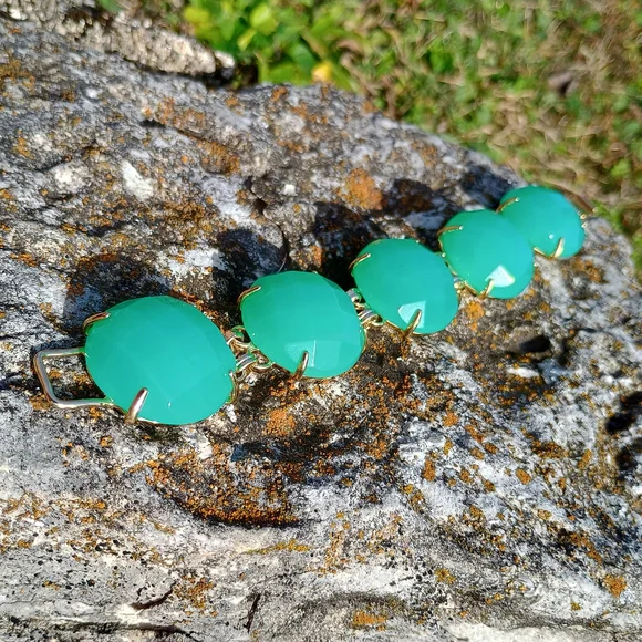 Kendra Scott (retired) chunky faceted Chalcedony Cassie, Preppy Core - Picture 4 of 14